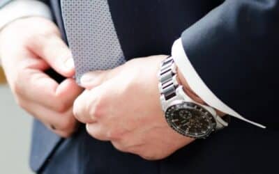 Montre et alliance : comment les assortir harmonieusement ?